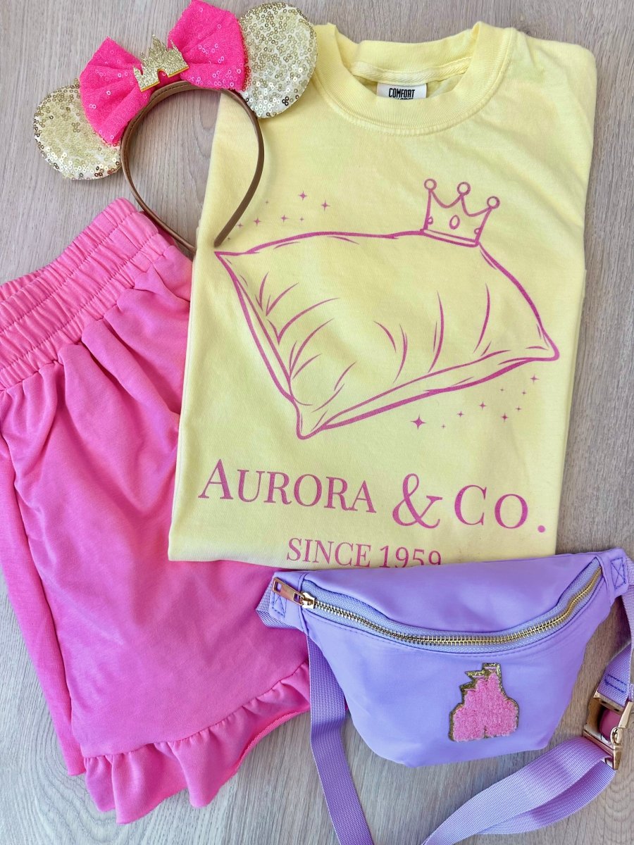 'Aurora & Co.' T-Shirt - United Monograms