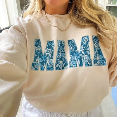 'Blue & White Chinoiserie 'Mama' Crewneck Sweatshirt - United Monograms