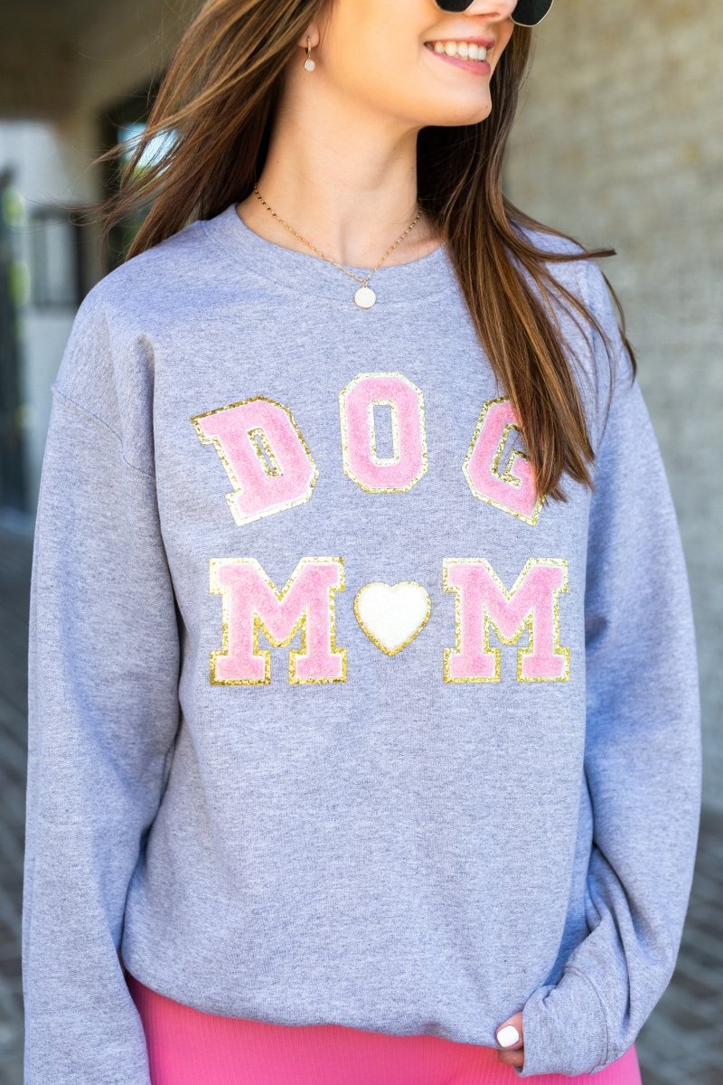 Dog Mom Letter Patch Crewneck Sweatshirt - United Monograms