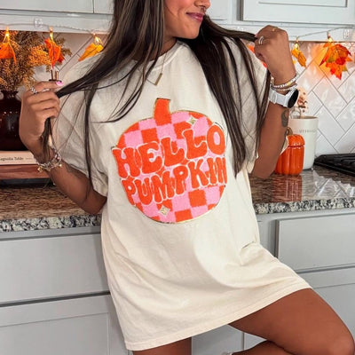 'Hello Pumpkin' Letter Patch T-Shirt - United Monograms
