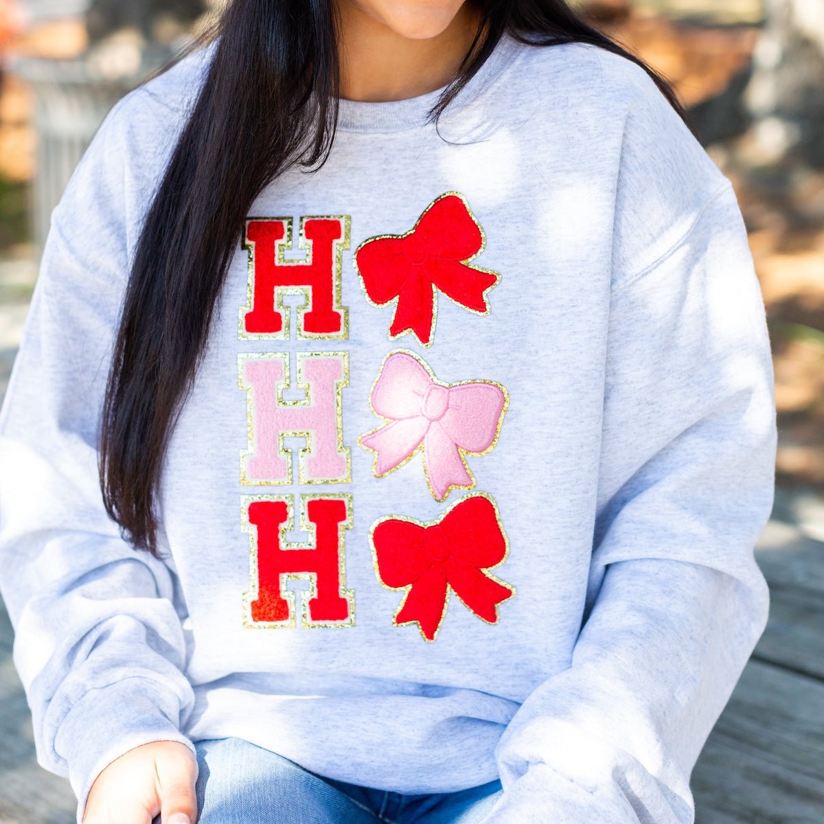 'Ho Ho Bows' Letter Patch Sweatshirt - United Monograms