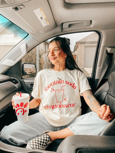 Make It Yours™ 'Fountain Soda Connoisseur' T-Shirt - United Monograms
