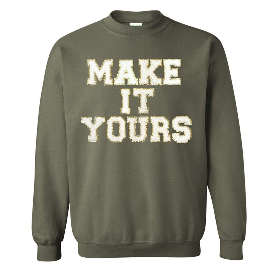 【U LAN】Pigment number patch sweatshirt ?w=900&qlt=default&fmt.jp2.qlt