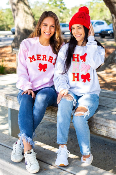 ‘MERRY’ Chenille Patch Bow Sweatshirt - United Monograms