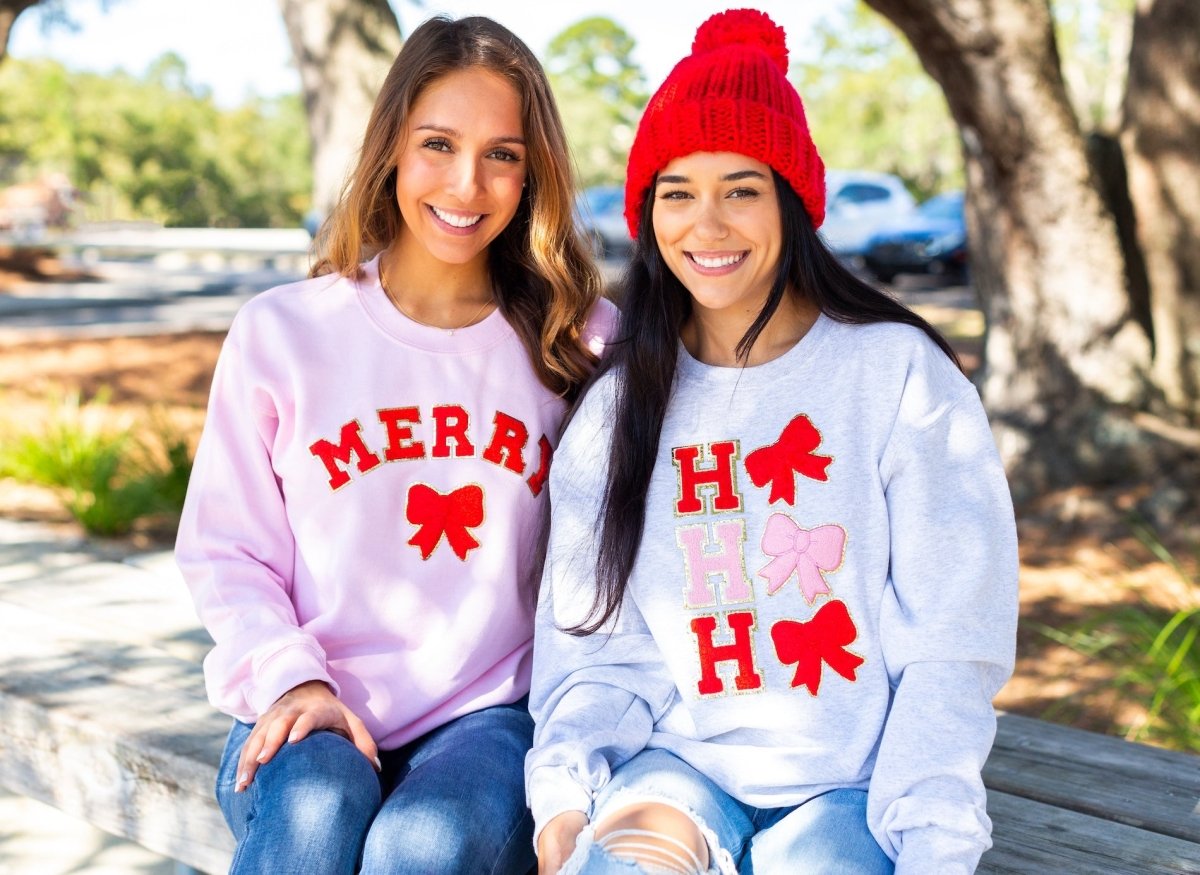 ‘MERRY’ Chenille Patch Bow Sweatshirt - United Monograms