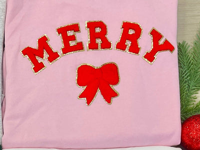 ‘MERRY’ Chenille Patch Bow Sweatshirt - United Monograms