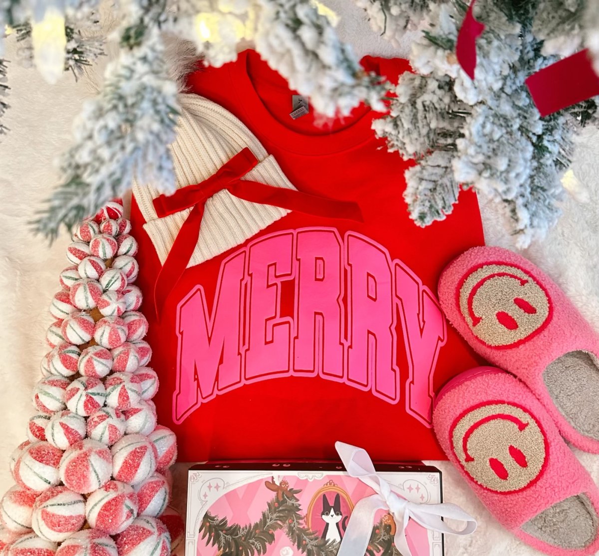 'Merry' Puff Crewneck Sweatshirt - United Monograms