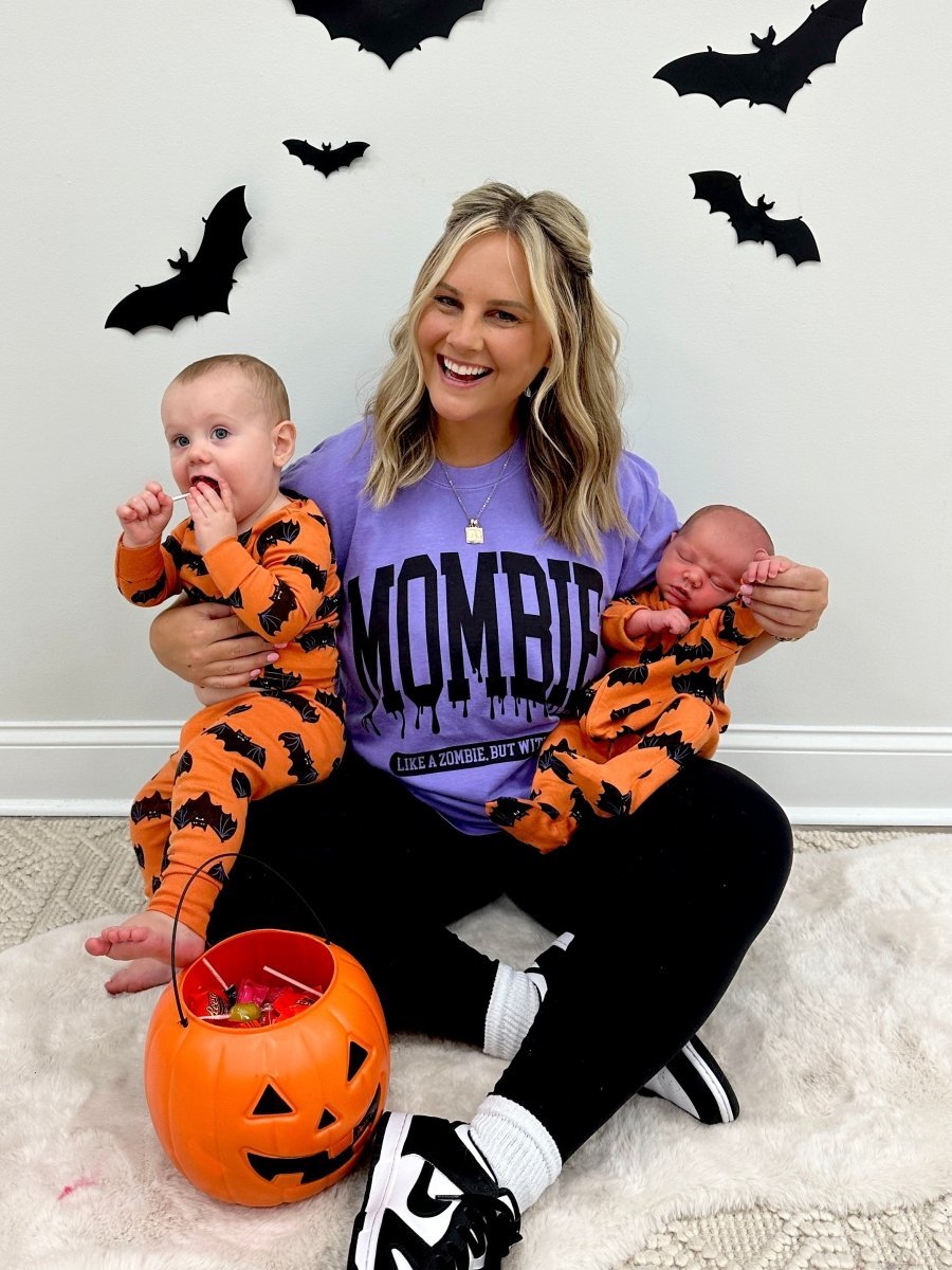 'Mombie' T - Shirt - United Monograms
