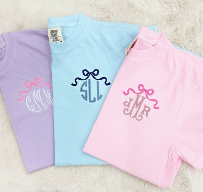 Monogrammed 'Bow' T-Shirt - United Monograms