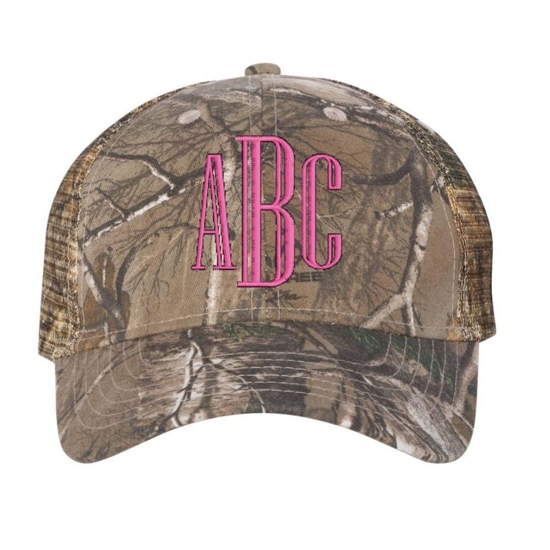 Monogrammed Camo Trucker Hat – United Monograms display picture 2