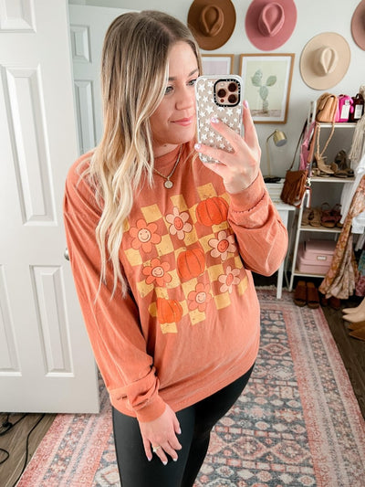 Monogrammed 'Daisy Pumpkin' Comfort Colors Long Sleeve T-Shirt - United Monograms