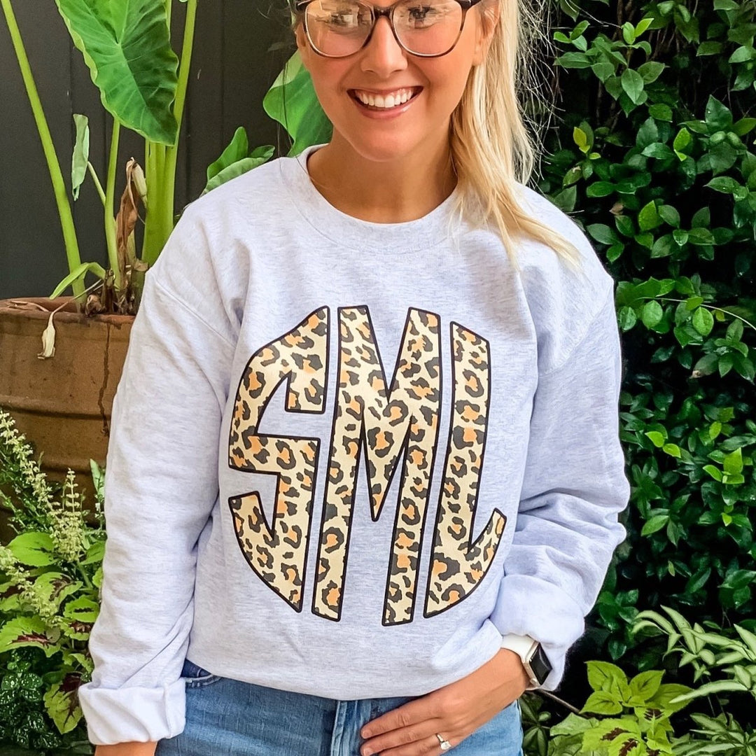 Monogrammed 'Leopard' Big Print Crewneck Sweatshirt – United Monograms