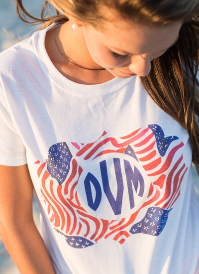 Monogrammed 'Lilly Flag' Basic T-Shirt - United Monograms