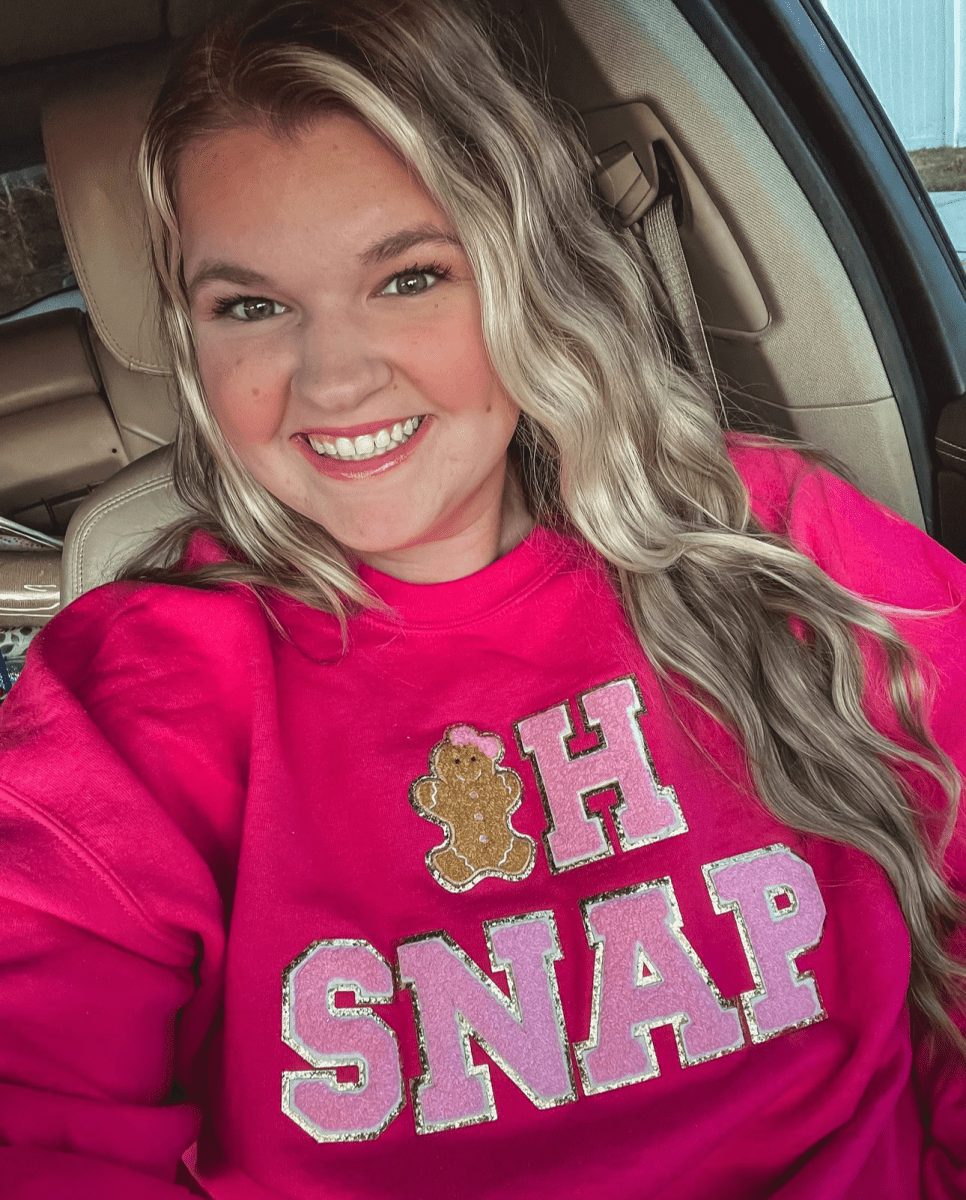 'Oh Snap' Letter Patch Crewneck Sweatshirt - United Monograms