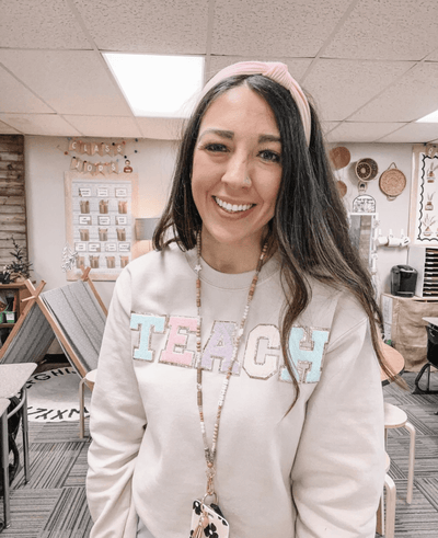 Teach Letter Patch Crewneck Sweatshirt - United Monograms