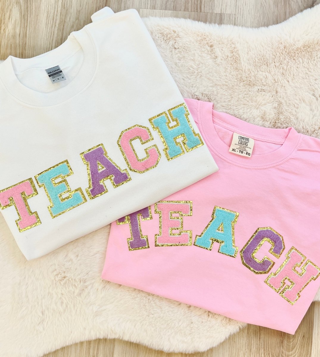 Teach Letter Patch Crewneck Sweatshirt - United Monograms