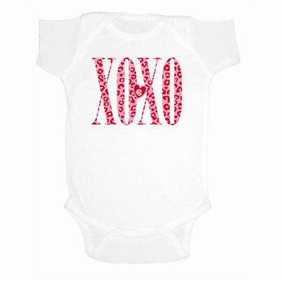 Monogrammed Infant 'Leopard XOXO' Onesie